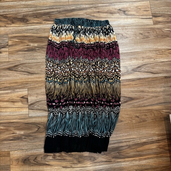 Multicolor Patterned Women's Skirt - Picture 1 of 3